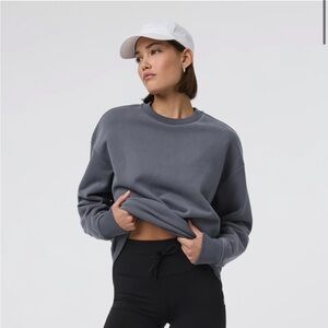 Vuori Restore Oversized Crew 2.0 in Azure